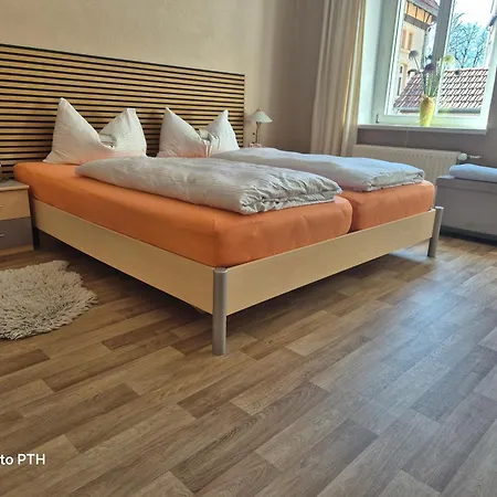 Sonnenschein Familie Hamdorf Appartement